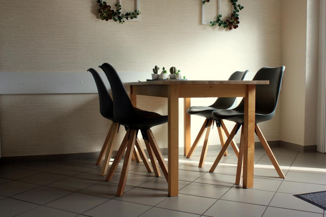 Ferienhaus Zum Gaesschen Weißenfels Esterno foto